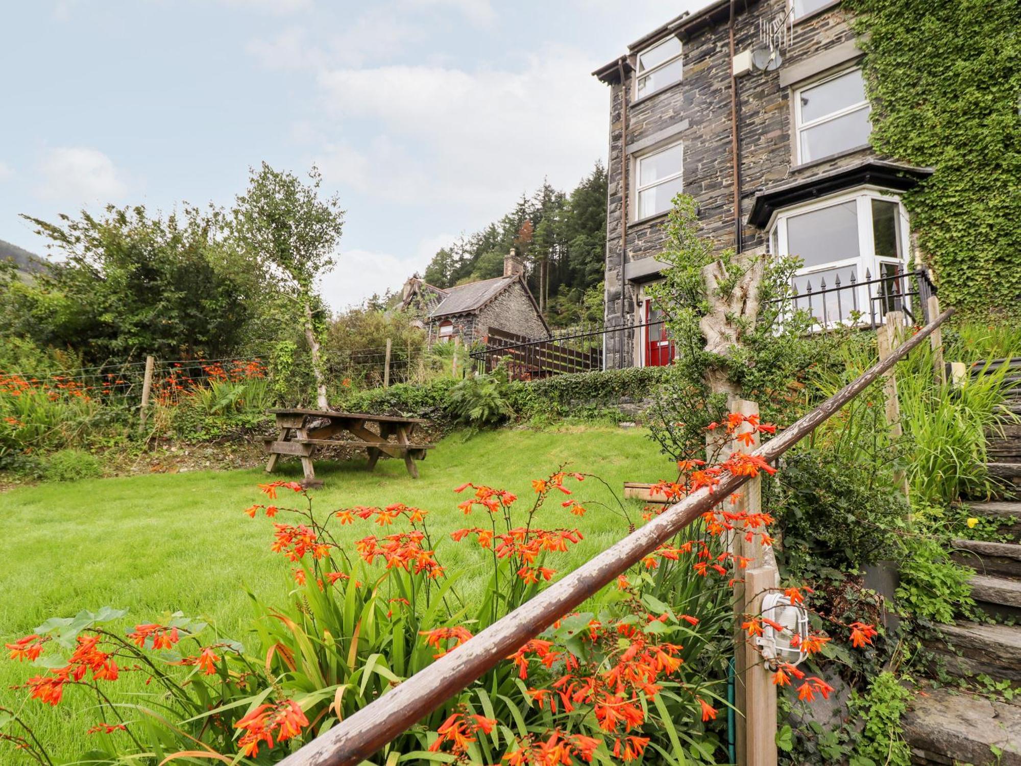 Apartamento 2 Isygraig Corris Exterior foto